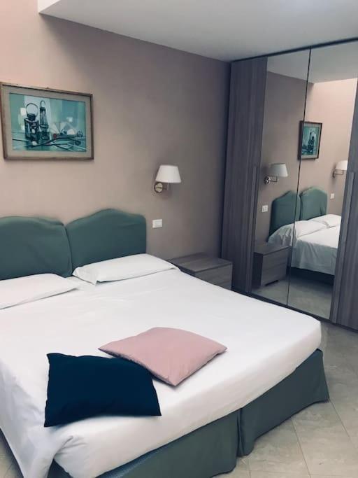 43 Ampio E Comodo Nel Centro Di Appartement *